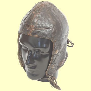 RAF 'B' Type Flying Helmet - Click for the bigger picture