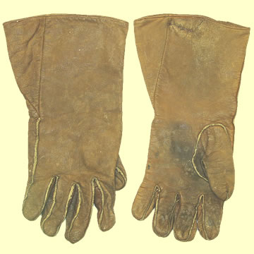 Pilot's Flying Gloves - Click for the bigger picture