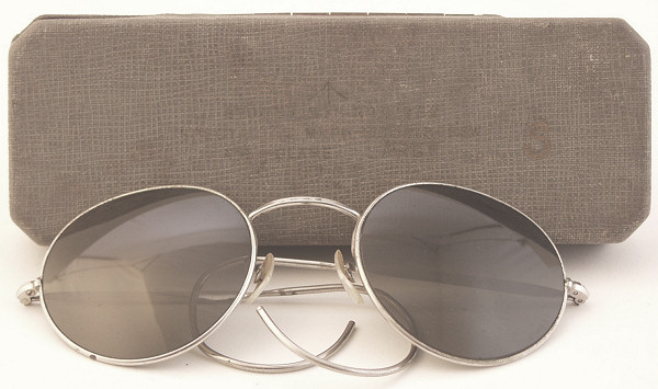 RAF Spectacles Flying Aircrew Mk VIII - Click for the bigger picture