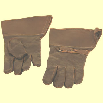 Luftwaffe Flying Gauntlets - Click for the bigger picture