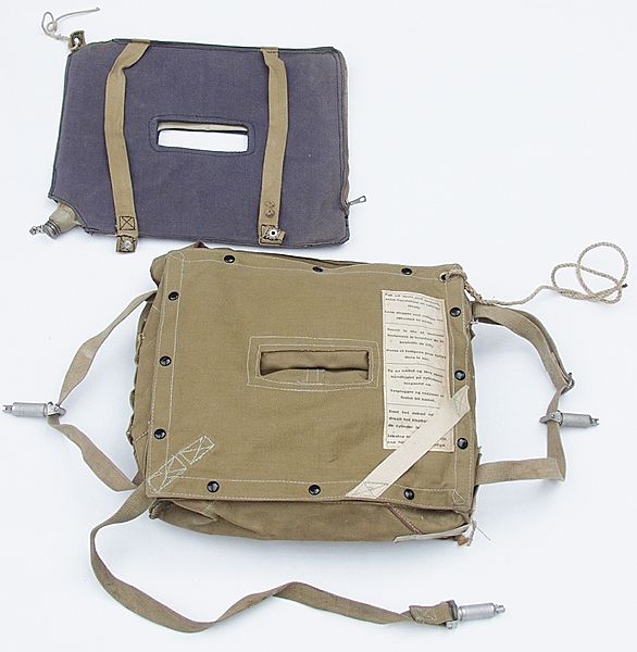 RAF Dinghy Seat Pack Type A Mk 3* - Click for the bigger picture